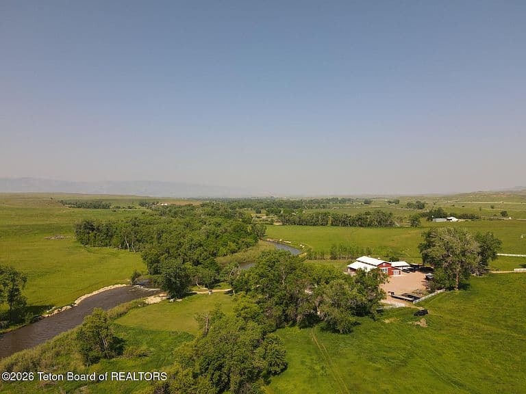 1720 State Highway 345 photo 2
