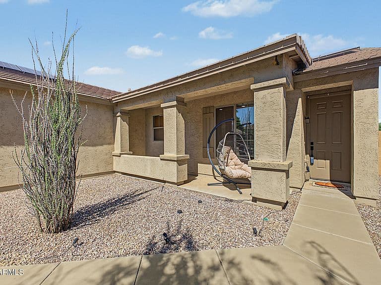 1054 E PRESS Road photo 4