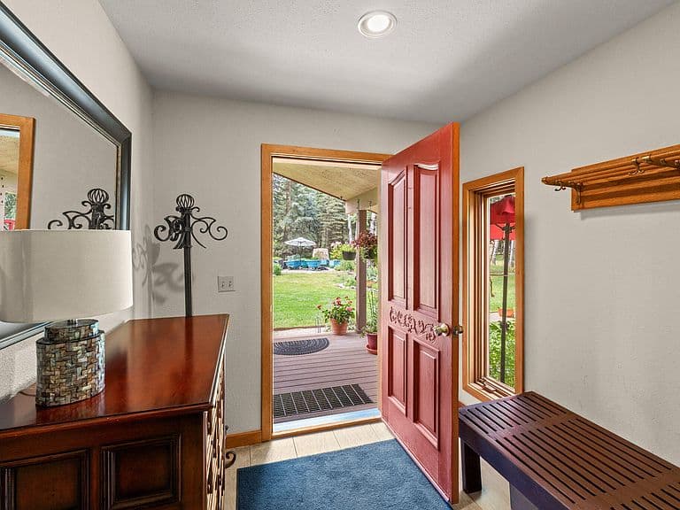 133 Canyon Dr photo 5