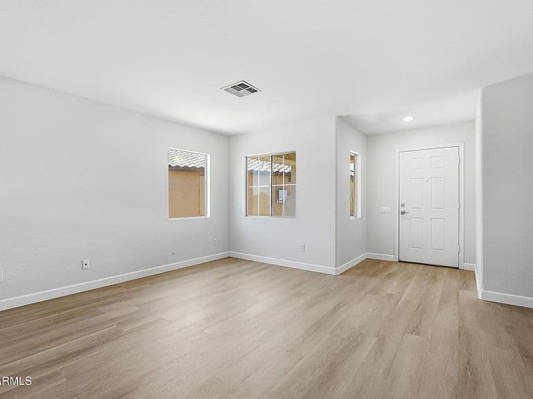 39693 N ZAMPINO Street photo 2