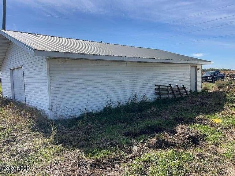 15872 454th Ave photo 5
