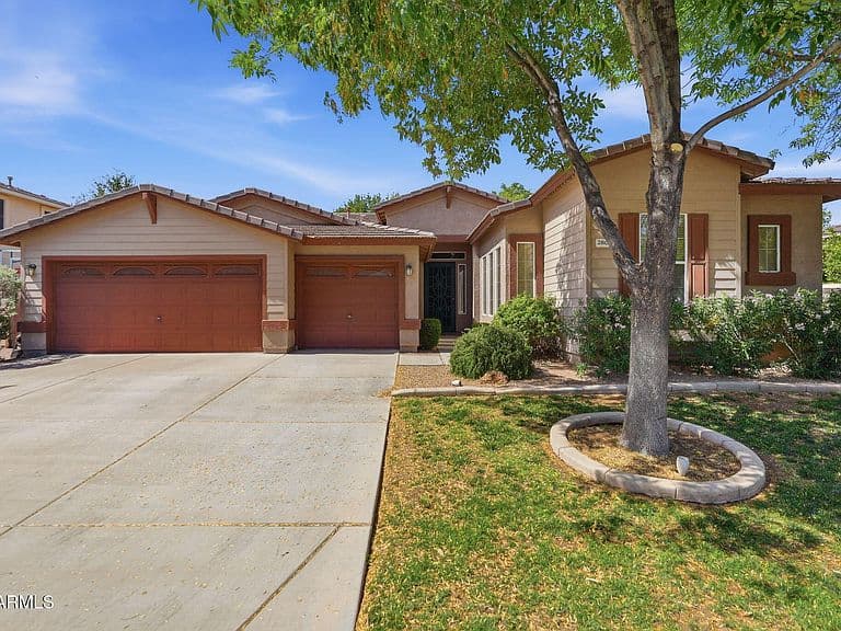 2808 E PARK Avenue photo 1