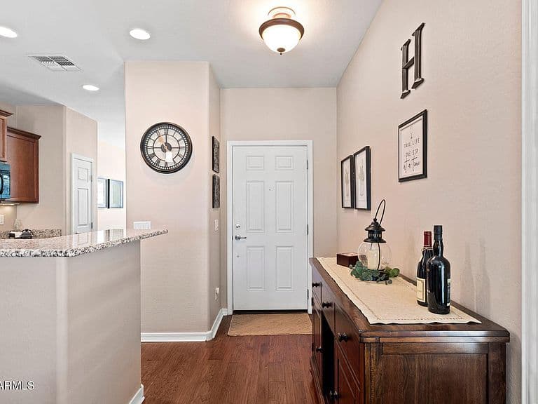 7808 W SARATOGA Way photo 5