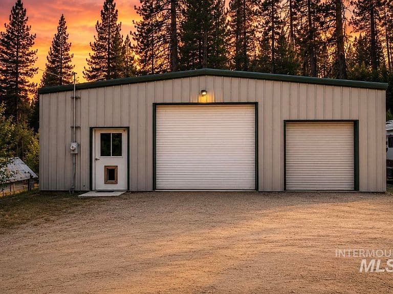 3560 Highway 21 photo 5