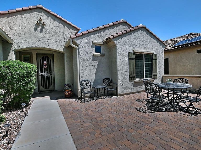 7026 W SPRINGFIELD Way photo 2