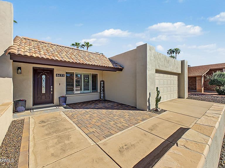 8633 E SAN ALFREDO Drive photo 2