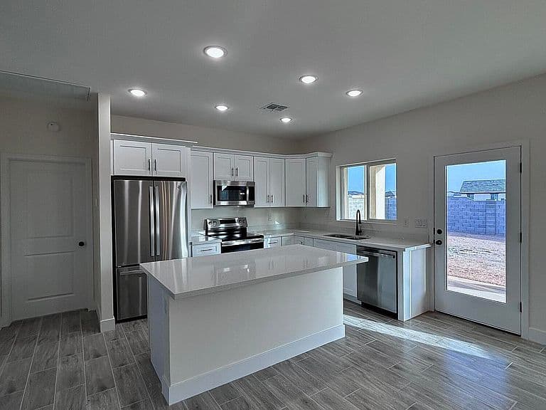 10453 W Carousel Drive photo 5