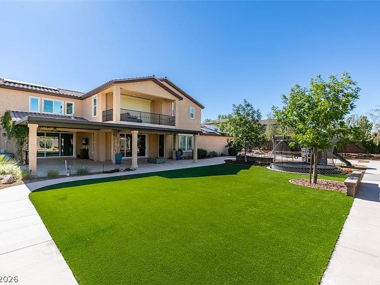 8615 Jerlyn St photo 3