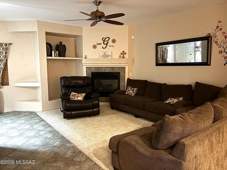 202 E Corte Rancho Encanto photo 3