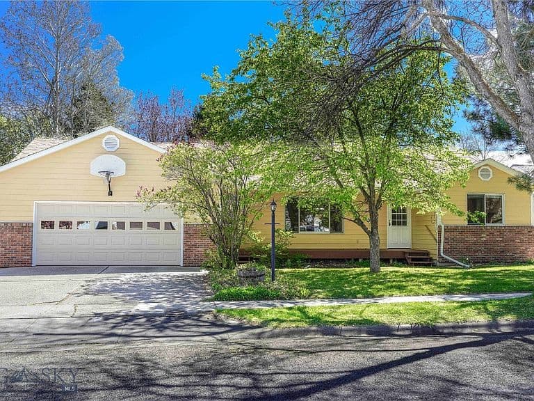 414 Meagher Ave photo 2