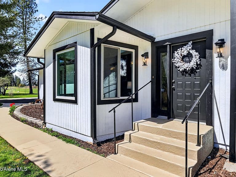5819 E Roger Dr photo 5