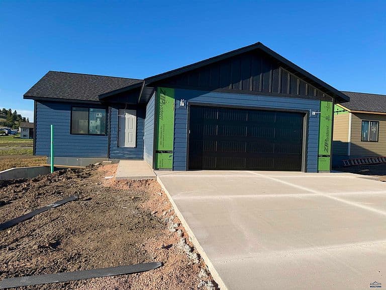 LOT 19 Country Rd W photo 1