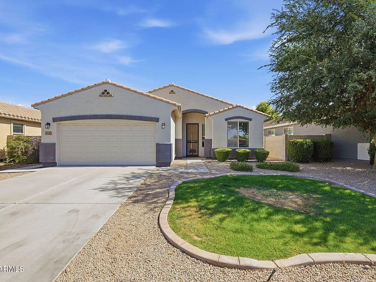 1630 W PAISLEY Drive photo 1
