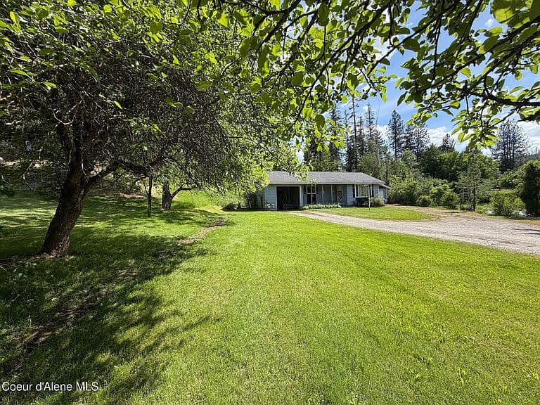 43184 Silver Valley Rd photo 2