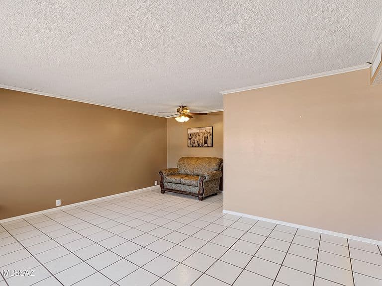 7316 E Calle Arturo photo 5