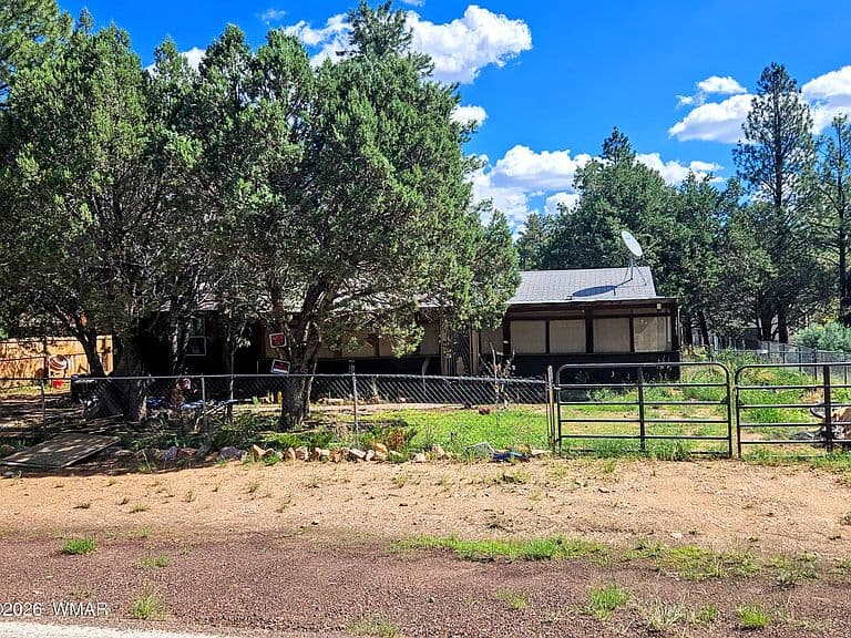 2863 Pine Rim Rd photo 1