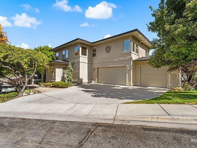 618 N Morningside Way photo 5