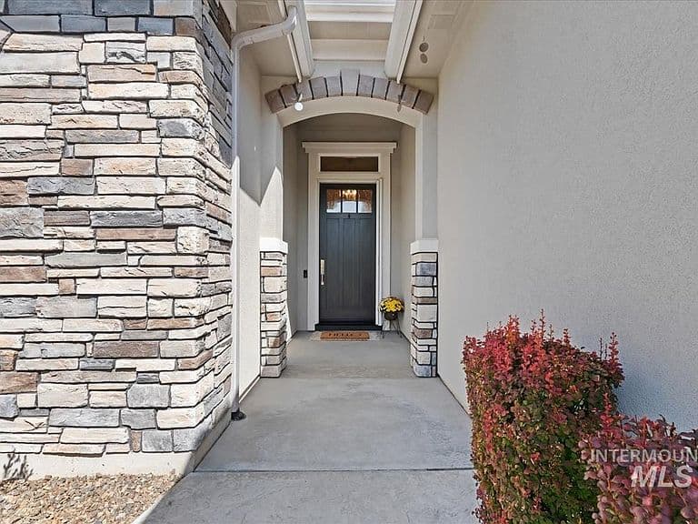 7390 W Corinthia St photo 5