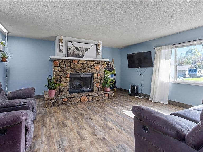 1519 Sage Dr photo 5