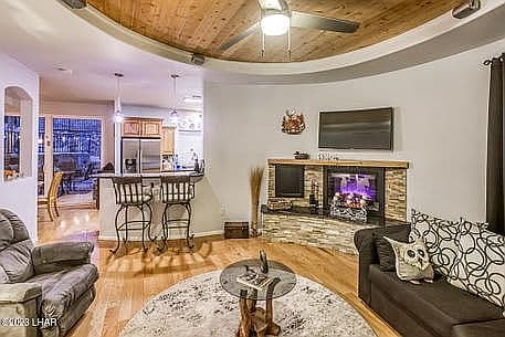 4150 Peruvian Dr photo 5