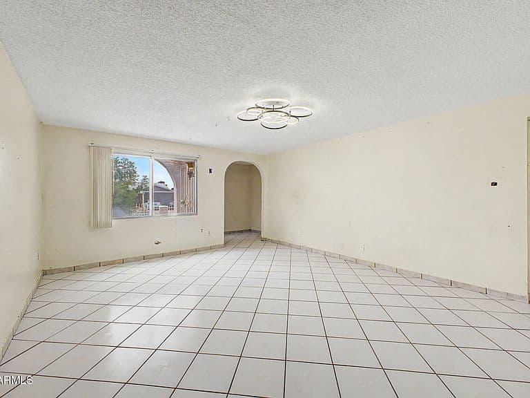 5916 W MONTE VISTA Road photo 5