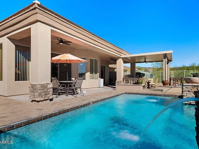 9223 N Broken Bow photo 1