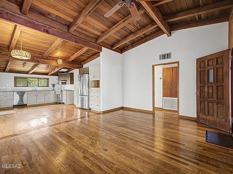 4210 E Marion Trl photo 5