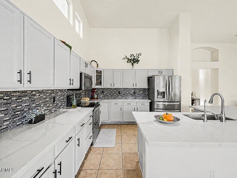 8663 W YUKON Drive photo 5
