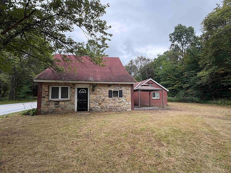 6718 Cold River Road photo 5
