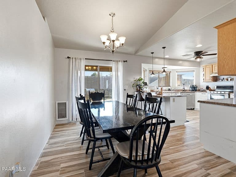 6575 N Mangas Dr photo 4