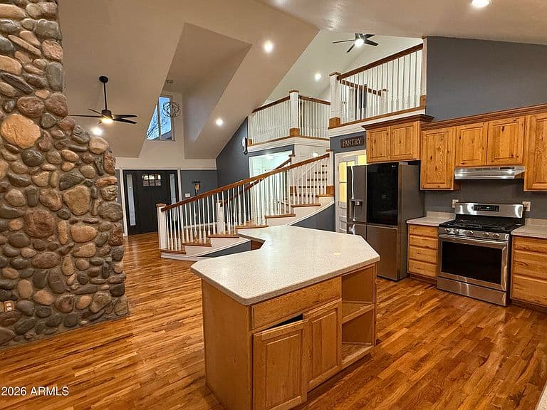 2185 GRAPHITE Road photo 5