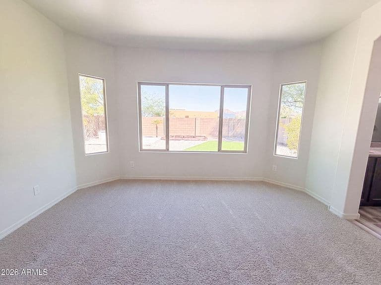 2626 W GRAY WOLF Trail photo 4