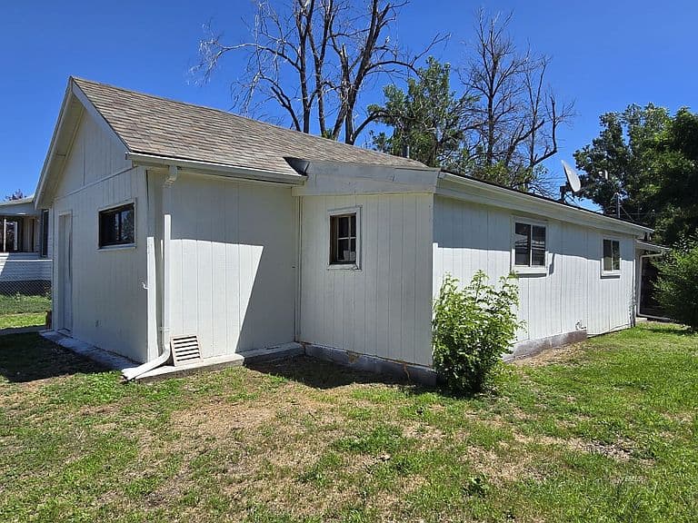 604 S Montana Ave photo 2