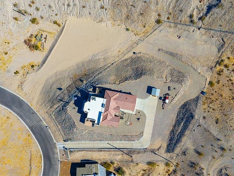 2475 Ripple Drive photo 3