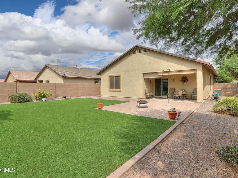 39937 W PRYOR Lane photo 2