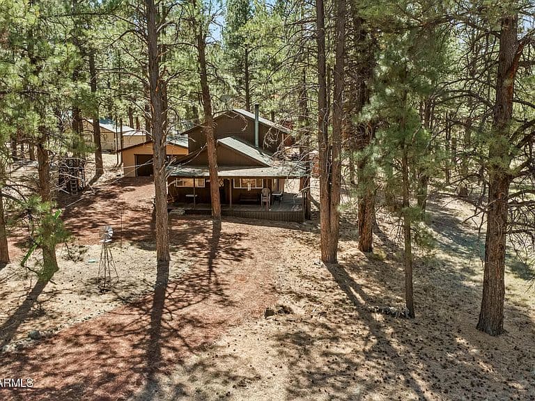 7162 E Knighthood Ln photo 4