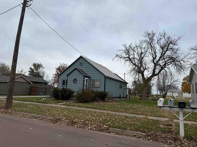 320 N Pierce St photo 3