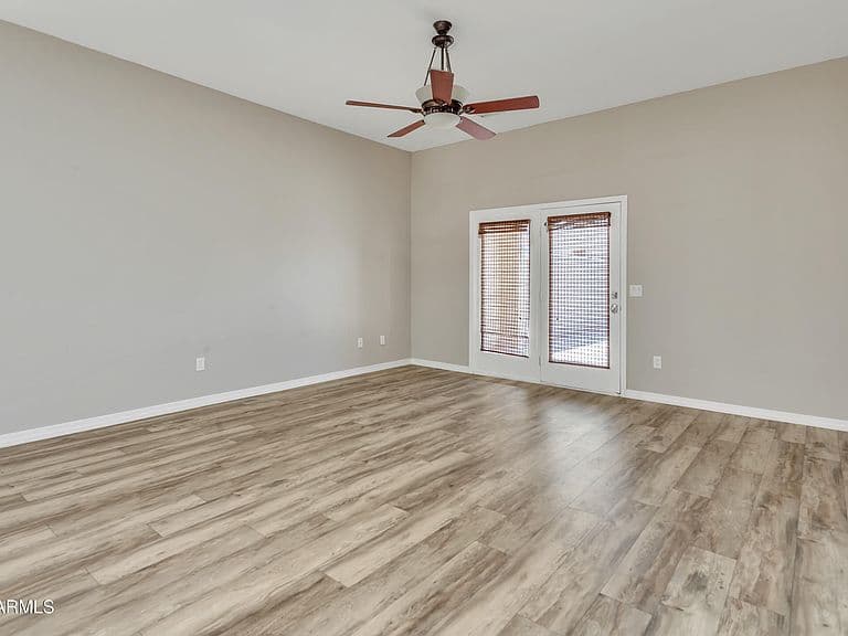 8713 E SANDTRAP Court photo 4