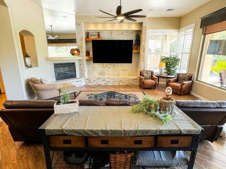 3771 E SUNNYDALE Drive photo 5