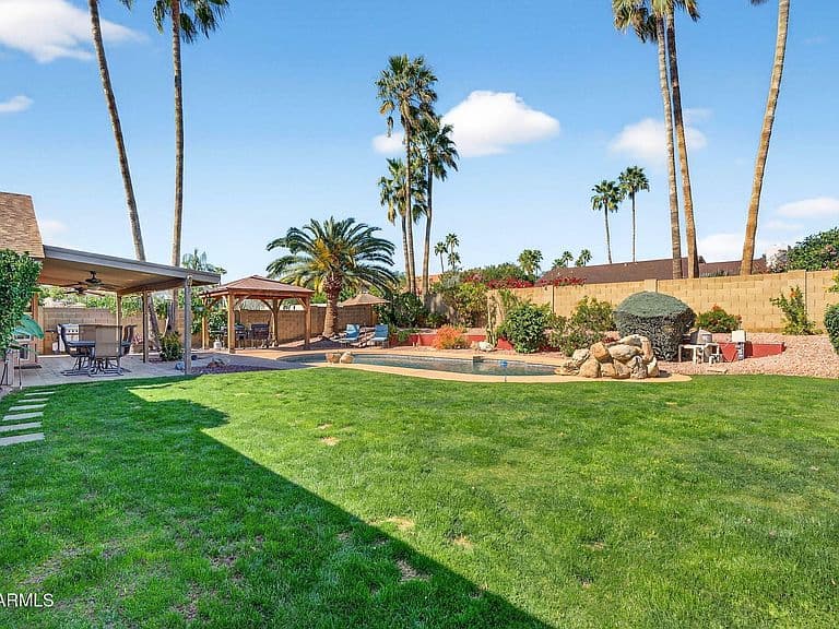 5516 E BECK Lane photo 5