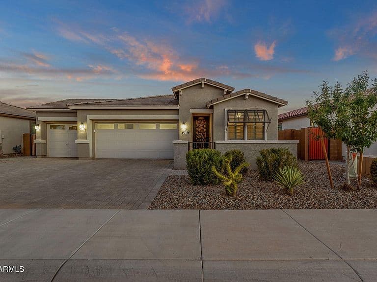 40425 W Agave Road photo 1