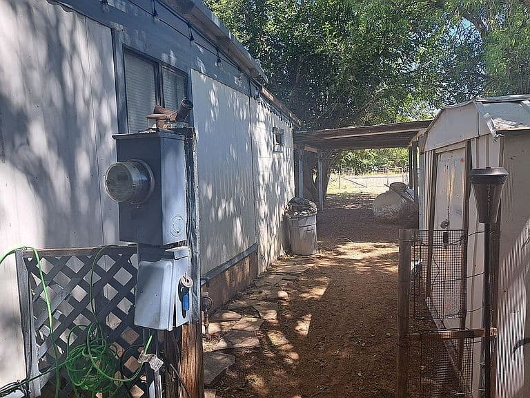 2257 W Newton Ln photo 1