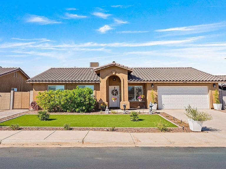 4292 S Sunflower Dr photo 1