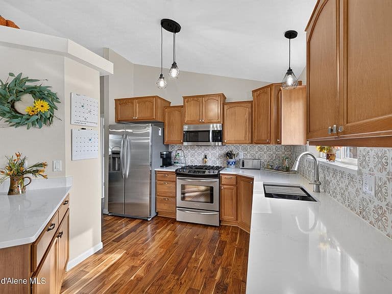 2179 E Decaro Loop photo 3