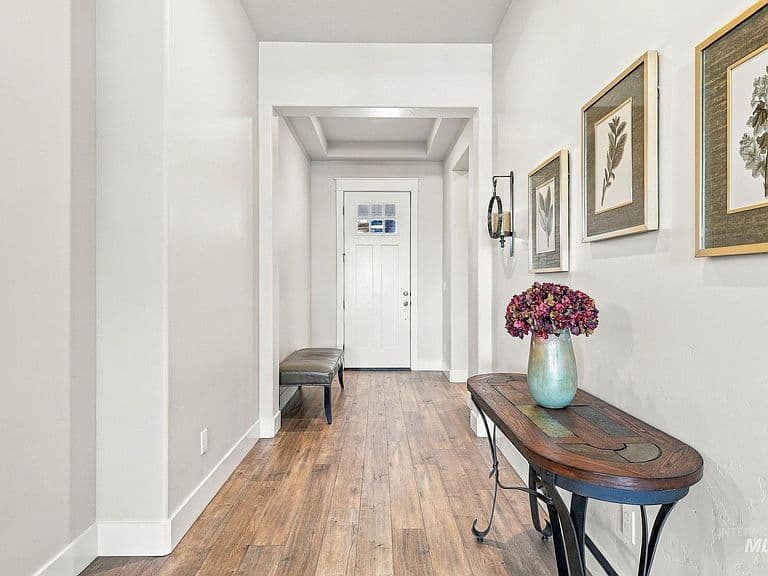 7829 W Corinthia St photo 3