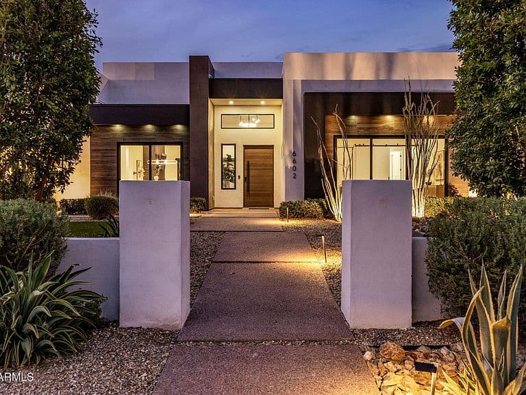 6602 E Cholla Street photo 1