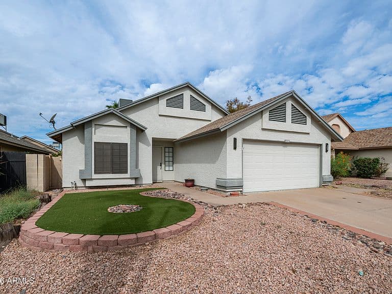 1134 N 87TH Street photo 2