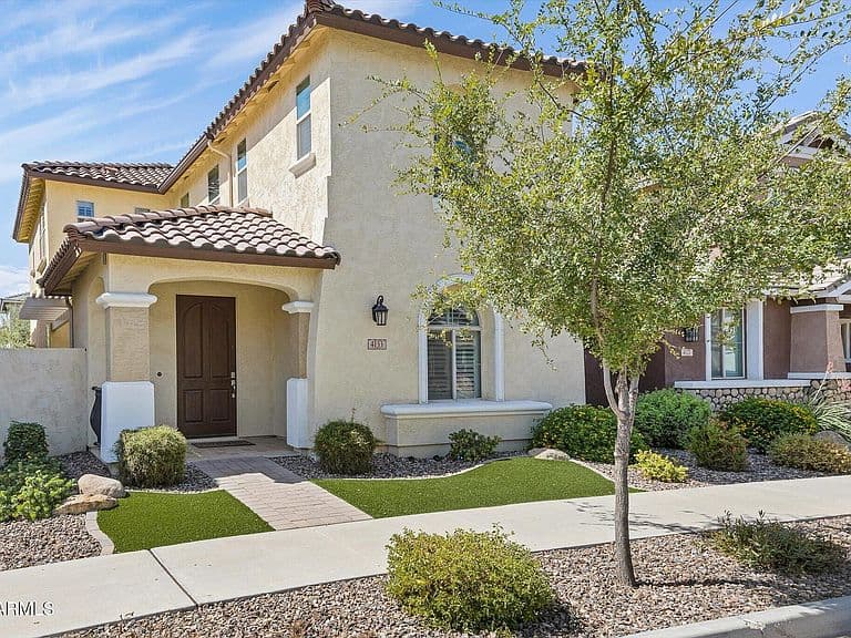 4133 E BETHENA Street photo 1