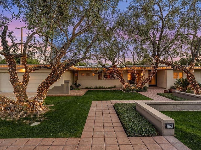 119 W KEIM Drive photo 3