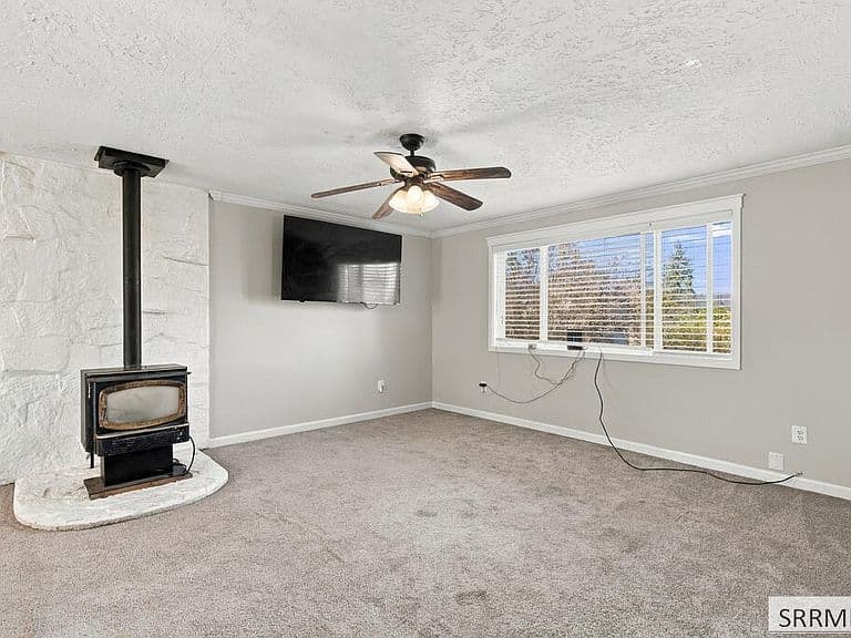395 N Ladino Dr photo 5